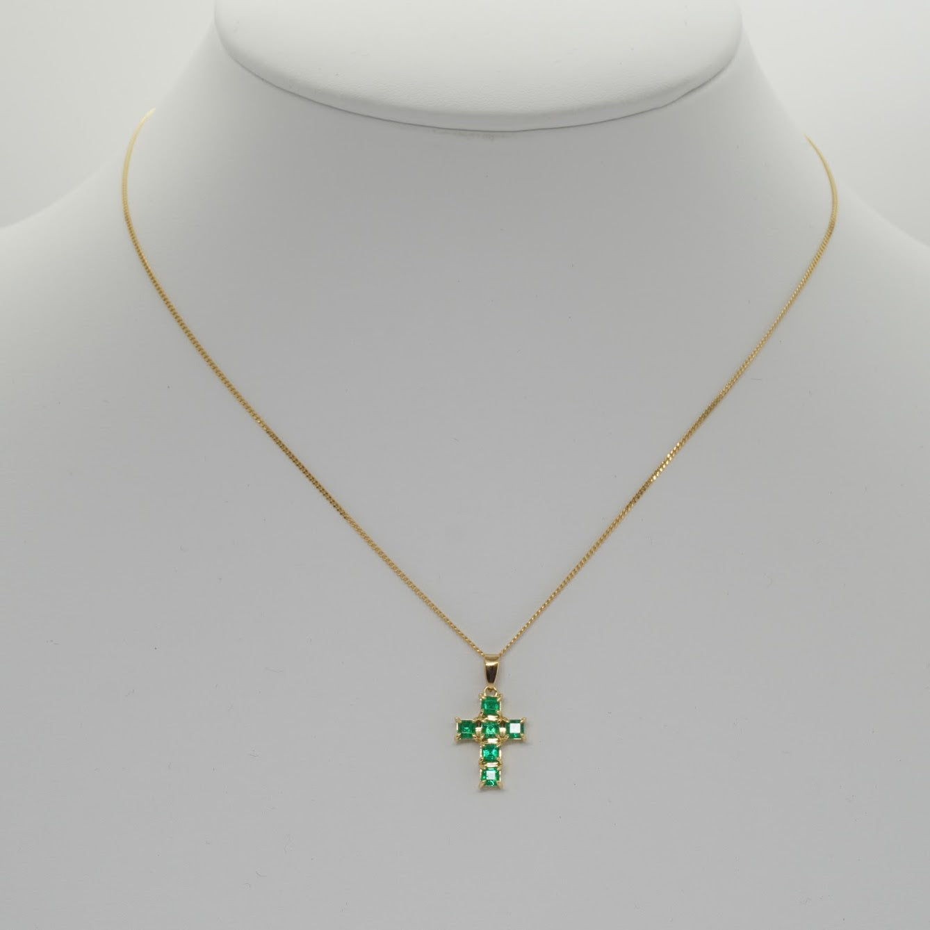 18金　エメラルドクロス　ペンダントトップ 18k Emerald cross top